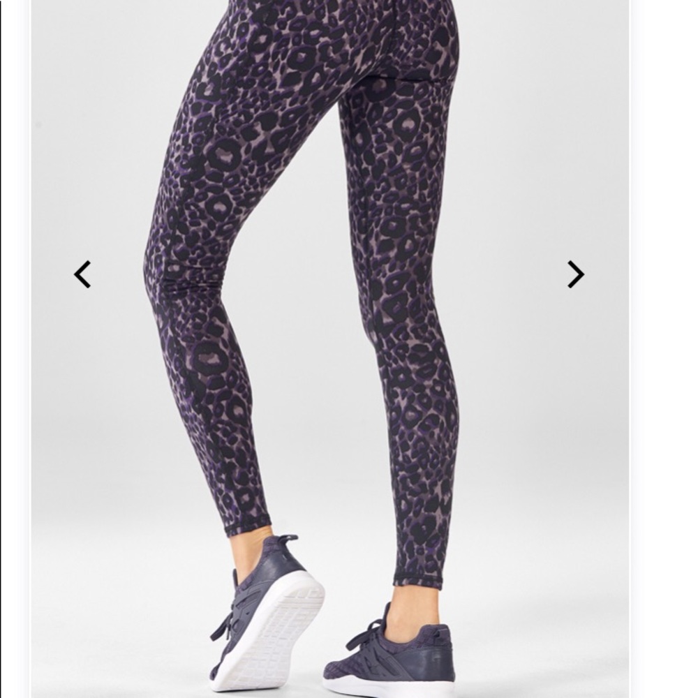 Fabletics High-Waisted Powerhold Legging